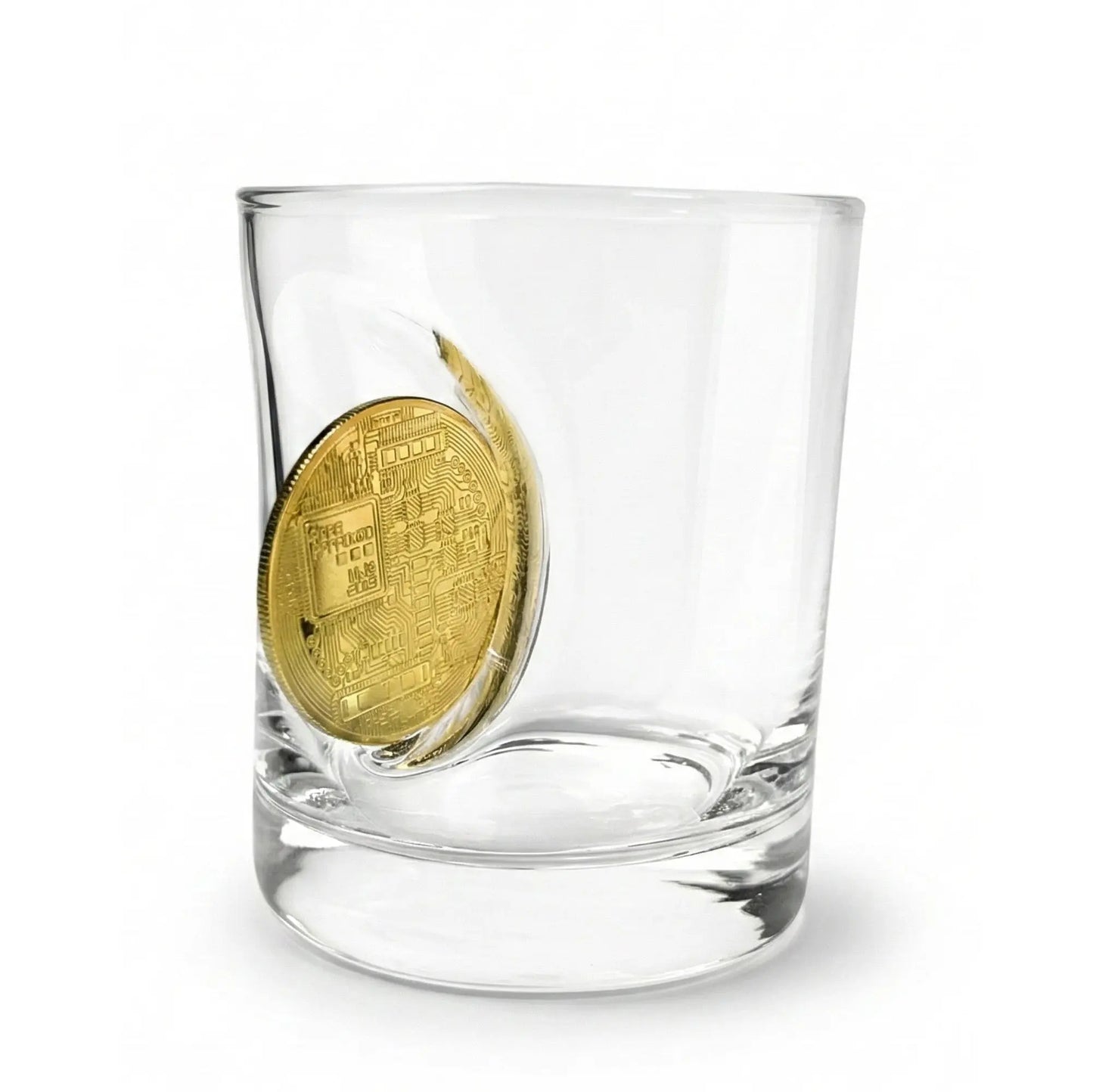 Bitcoin Whiskyglas mit eingearbeiteter Münze – handgemachtes Krypto Geschenk als handgemachtes Geschenk und Bar-Glas von MELTGlas