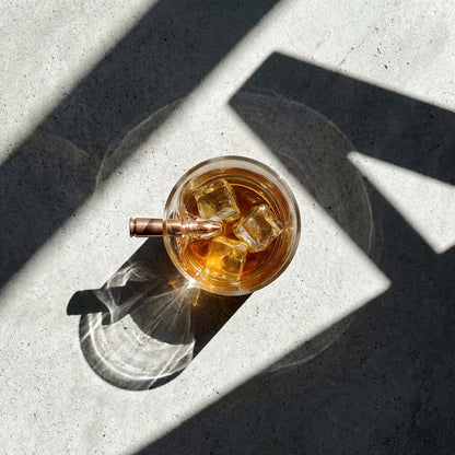 Whisky- & Gin-Glas mit echter Patrone (230ml) MELTGlas