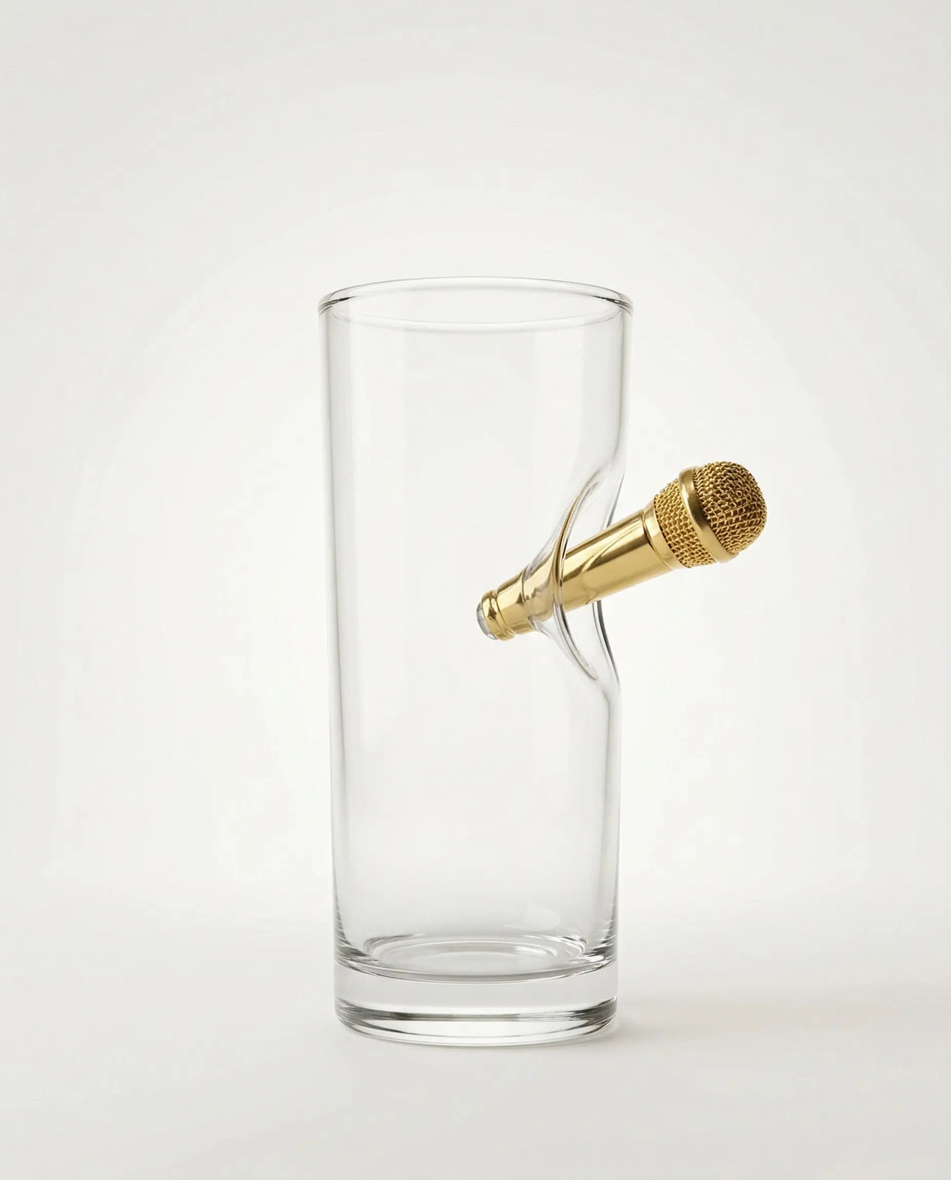Trinkglas mit eingearbeitetem mini Mikrofon MELTGlas